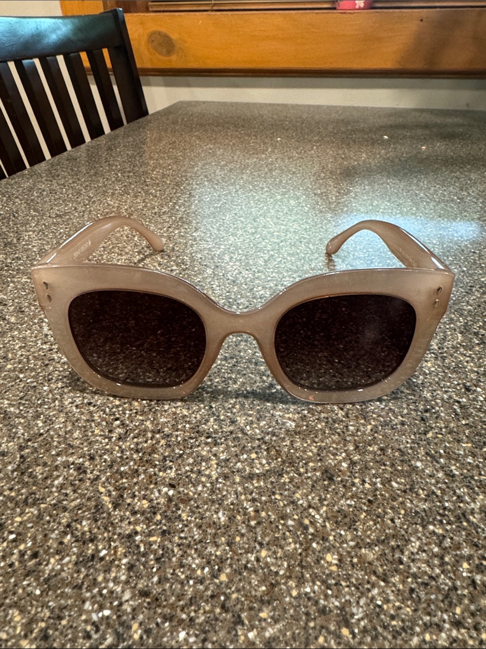 Women's Oversized Square Sunglasses in Taupe Beige